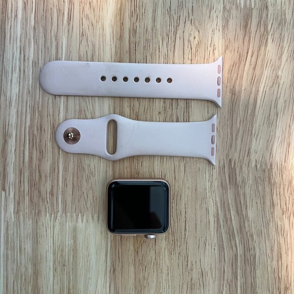 Apple Watch Series 3 Cellular Aluminum 38mm (3rd gen)